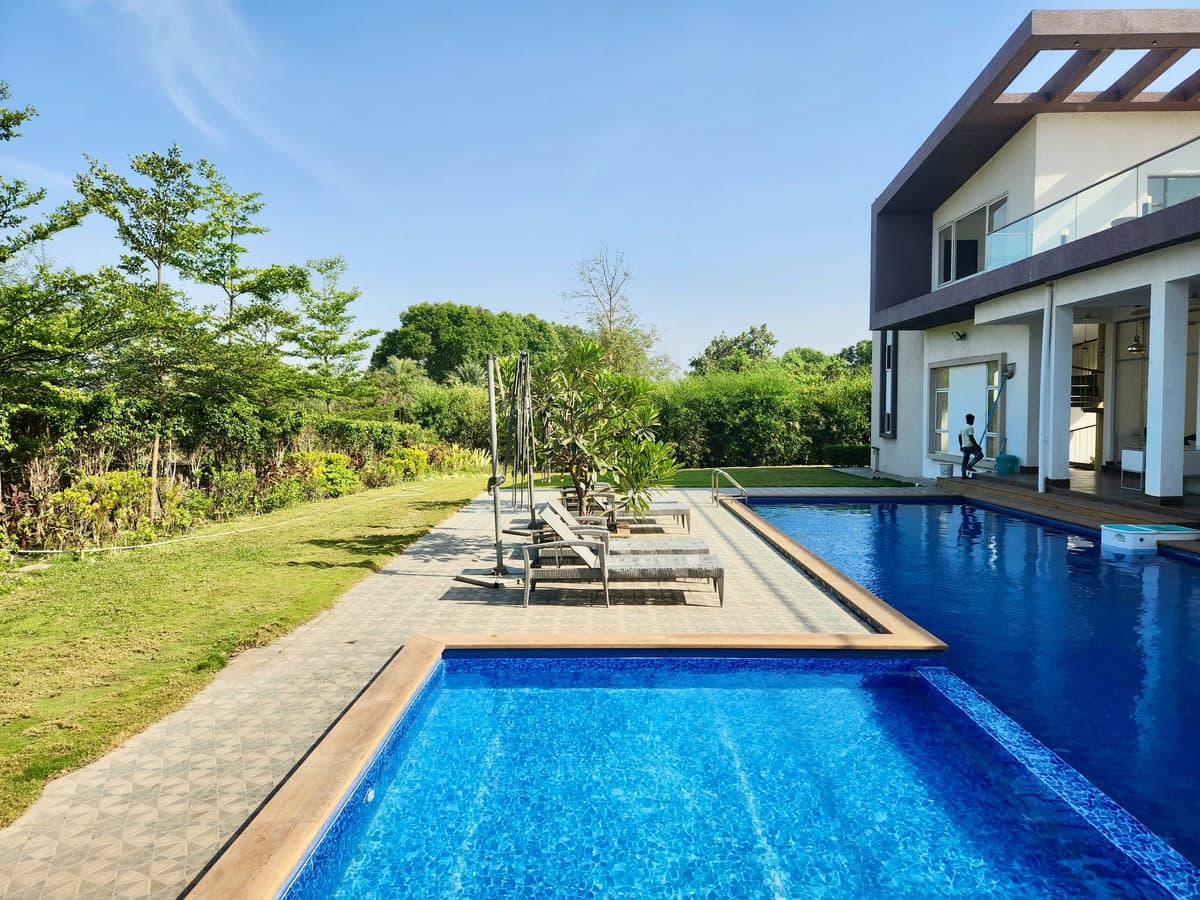Pool Renovation & Repair