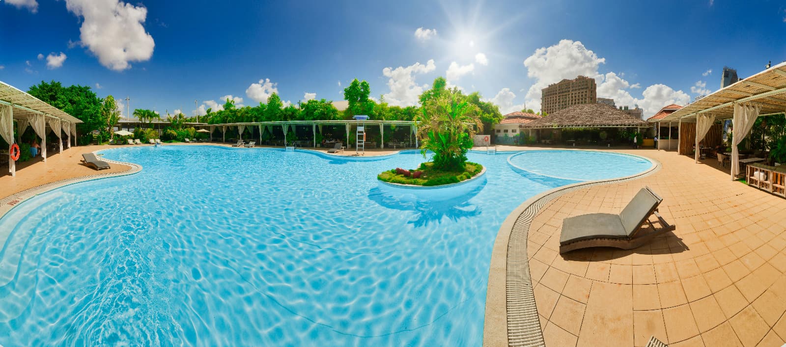 Luxury swimming pool